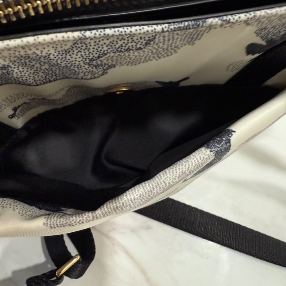 Radley London Maple Cross Head in the Clouds medium ziptop satchel or crossbody - Picture 5 of 8